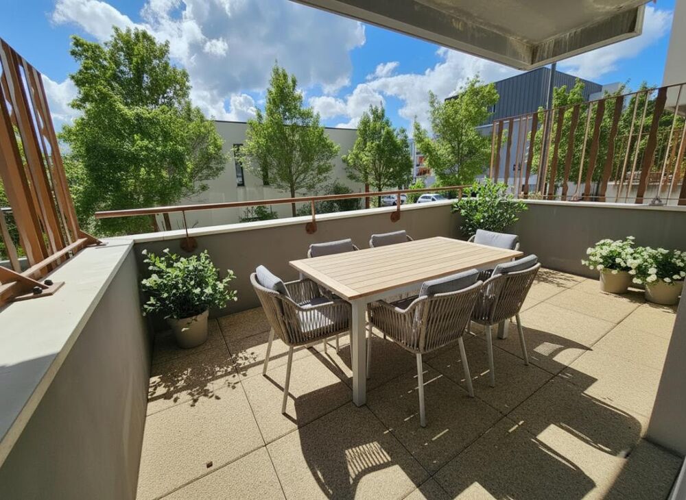Appartement T2 - 45 m² - Terrasse - Stationnement - Ascenseur - Environnement calme