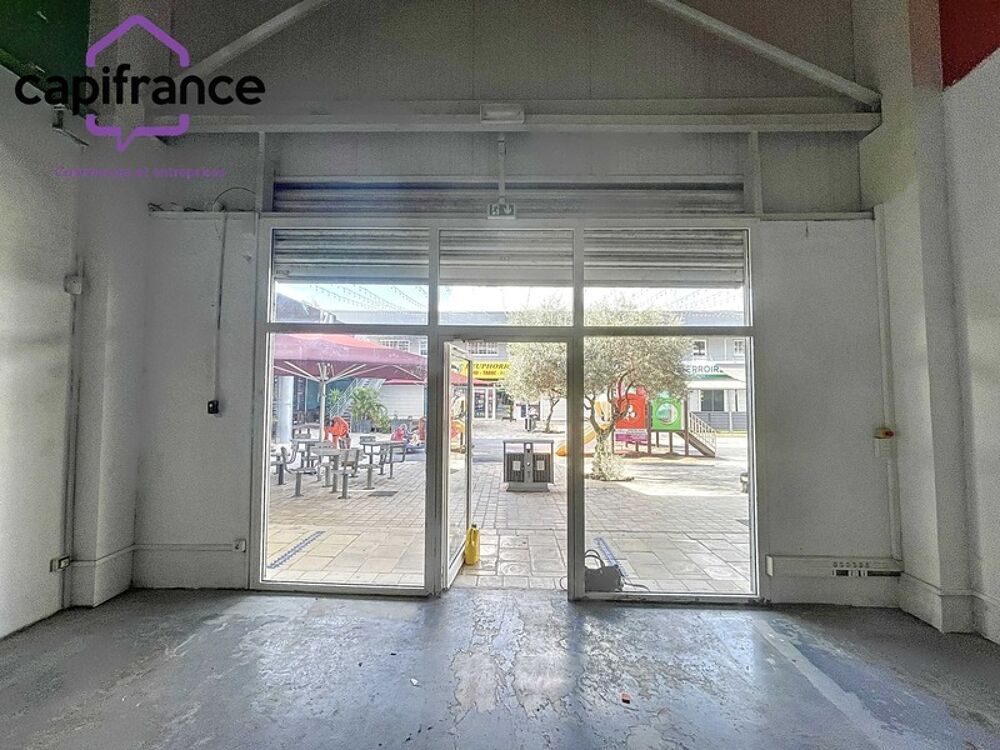   Dpt Guadeloupe (971), � louer BAIE MAHAULT Local commercial 