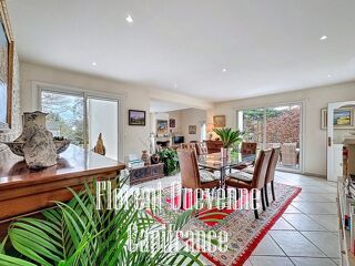  Maison � vendre 7 pi�ces 298 m�