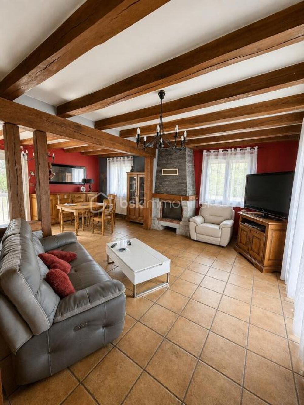 Maison 153 m² Bazincourt-sur-Epte - Grand salon lumineux et 5 chambres