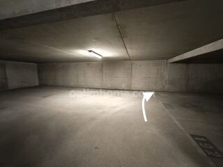  Parking / Garage � vendre 12 m�