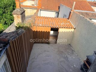 Vente Immeuble IMMEUBLE DE RAPPORT CLÉ EN MAIN EN PLEIN CENTRE de Marans  17230 Marans