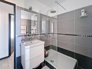  Appartement � vendre 4 pi�ces 82 m�