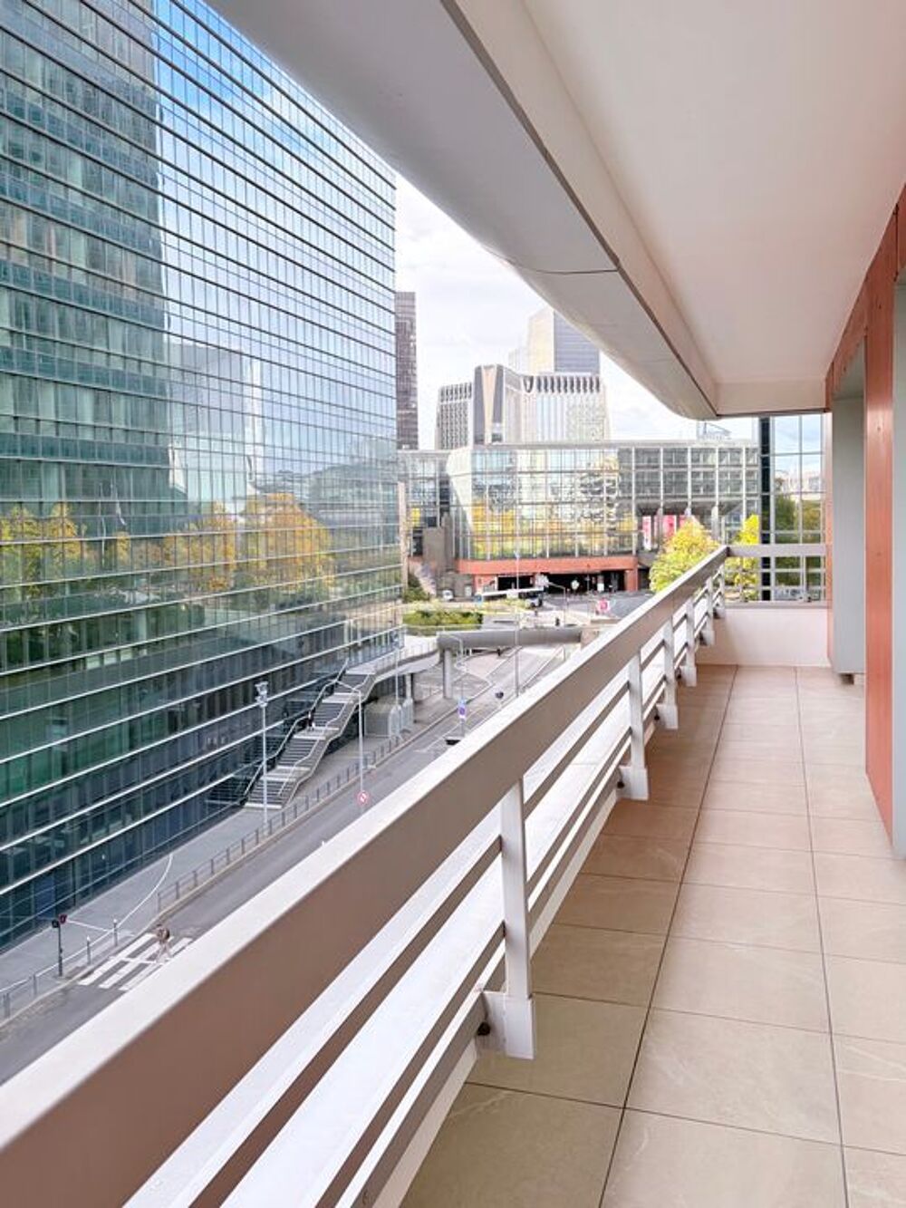 Location Appartement Appartement de 87m2 à louer sur Courbevoie Courbevoie