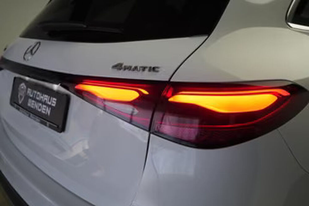 Classe GLC 300 4MATIC AMG Line Distronic Kamera Lane Assist AHK 2023 occasion 33000 Bordeaux