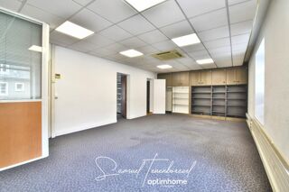  Immeuble à vendre 15 + pièces 517 m²