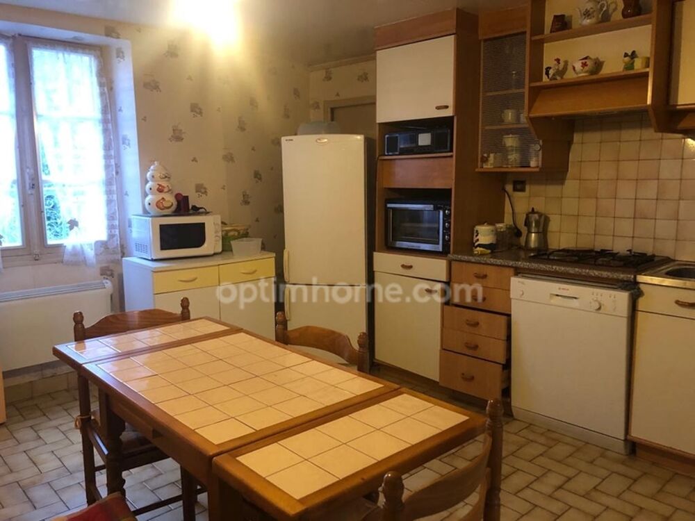 Maison de bourg de 180m2 avec 6 chambres