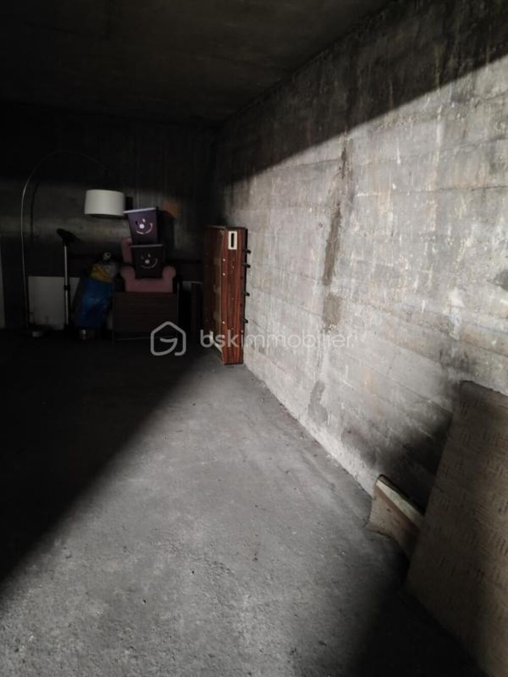 Vente Parking/Garage Maison Blanche - Dans une petite copropriété bien entretenue et sécurisé un box fermé à vendre Paris 13