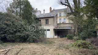  Immeuble � vendre 15 + pi�ces 700 m�