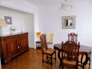  Appartement à louer 4 pièces 87 m²
