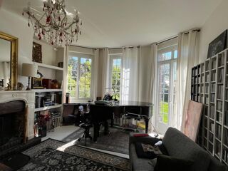  Maison � vendre 7 pi�ces 220 m�