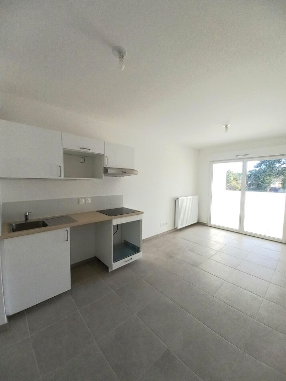 Location Appartement T2 avec terrasse et parking à AVIGNON Avignon