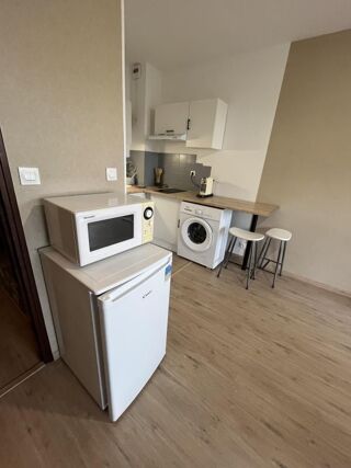 Appartement à louer 2 pièces 29 m²