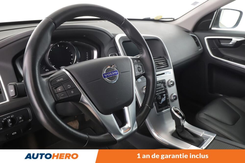 XC60 2.4 D5 AWD Summum Geartronic 6 220 ch 2016 occasion 92130 Issy-les-Moulineaux