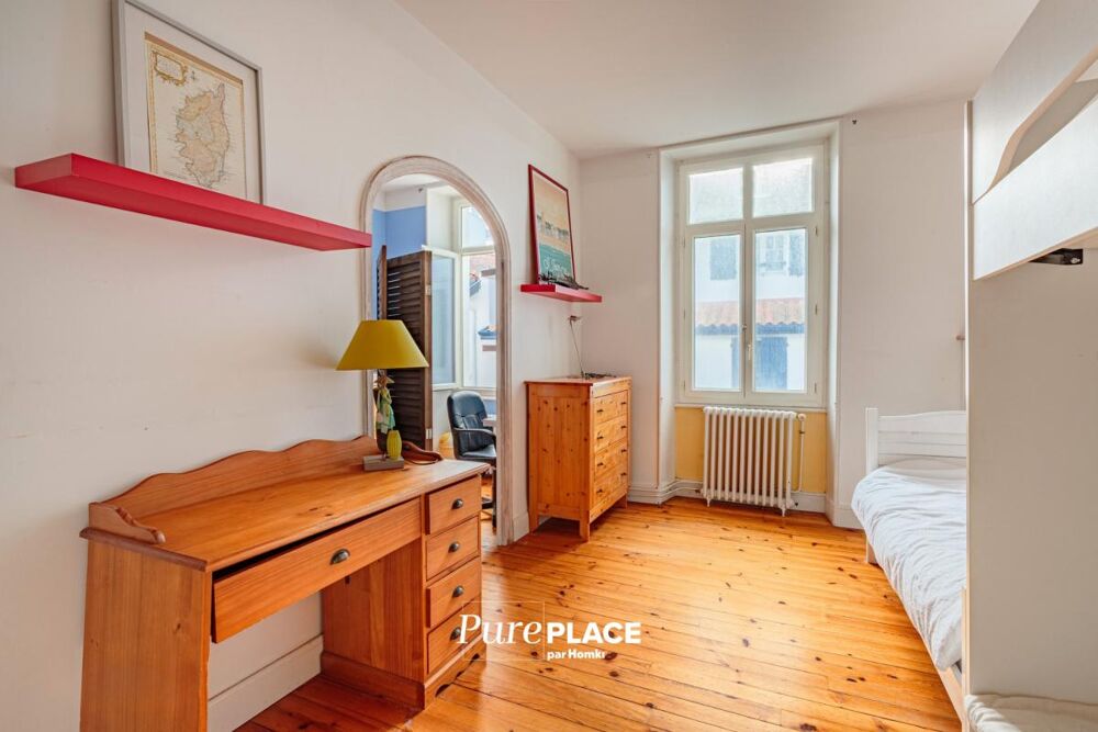 à vendre  Appartement Saint-Jean-de-Luz (64500)