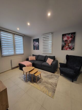  Appartement à louer 2 pièces 60 m²