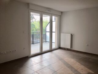  Appartement à louer 2 pièces 47 m²
