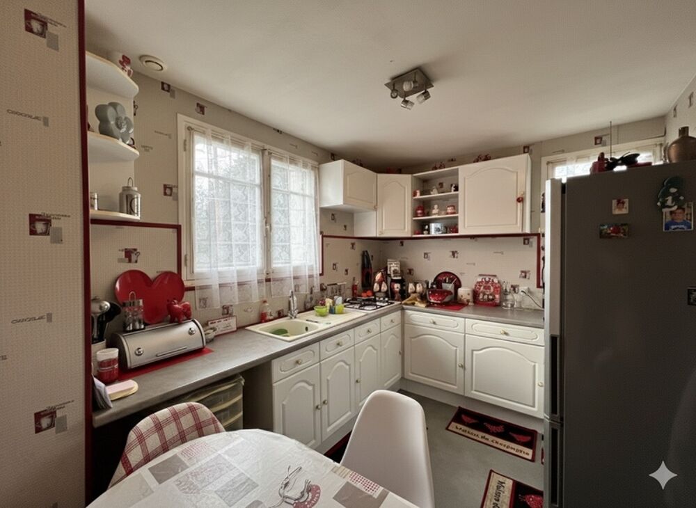 Maison 3 chambres + grand sous sol