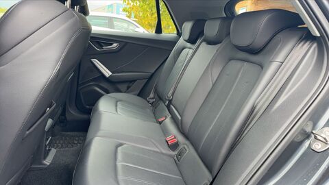 Q2 35 TFSI 150 S tronic 7 Design Luxe - Premi&egrave;re main Entretien 2020 occasion 73000 Chambery