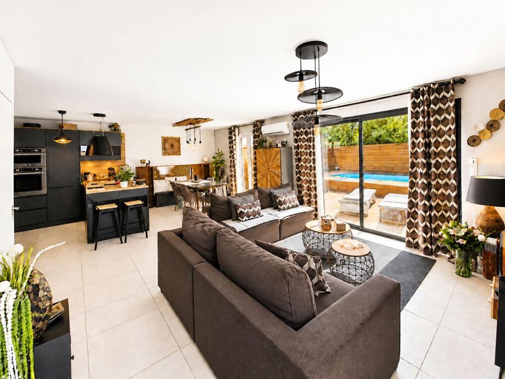 Vente Maison Maison 100 m²  - Piscine - Quartier calme Callian