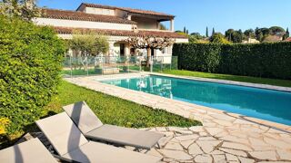  Villa � vendre 6 pi�ces 227 m�