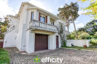 Maison 7 pièces 189 m² · à Lyon 3 · 189 m² · 900 000 €