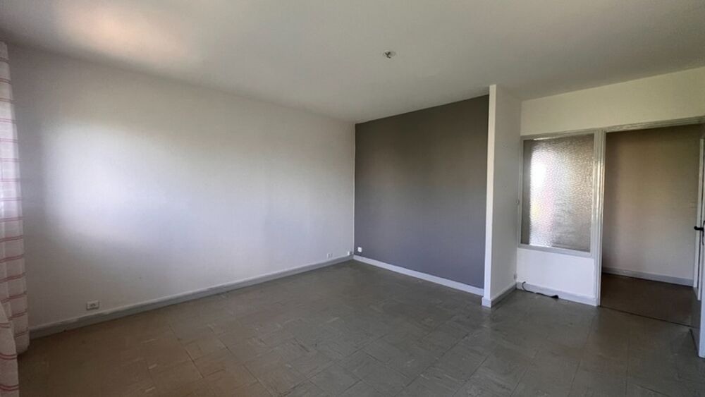 Appartement à vendre situé au 3e étage, de type 3, dune surface de 70 m² habitable