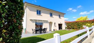  Maison à vendre 10 pièces 159 m²