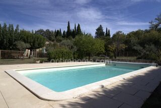 Vente Maison Saint-Rémy-de-Provence – Maison avec piscine, studio indépendant et terrain de 3 000 m² Saint remy de provence