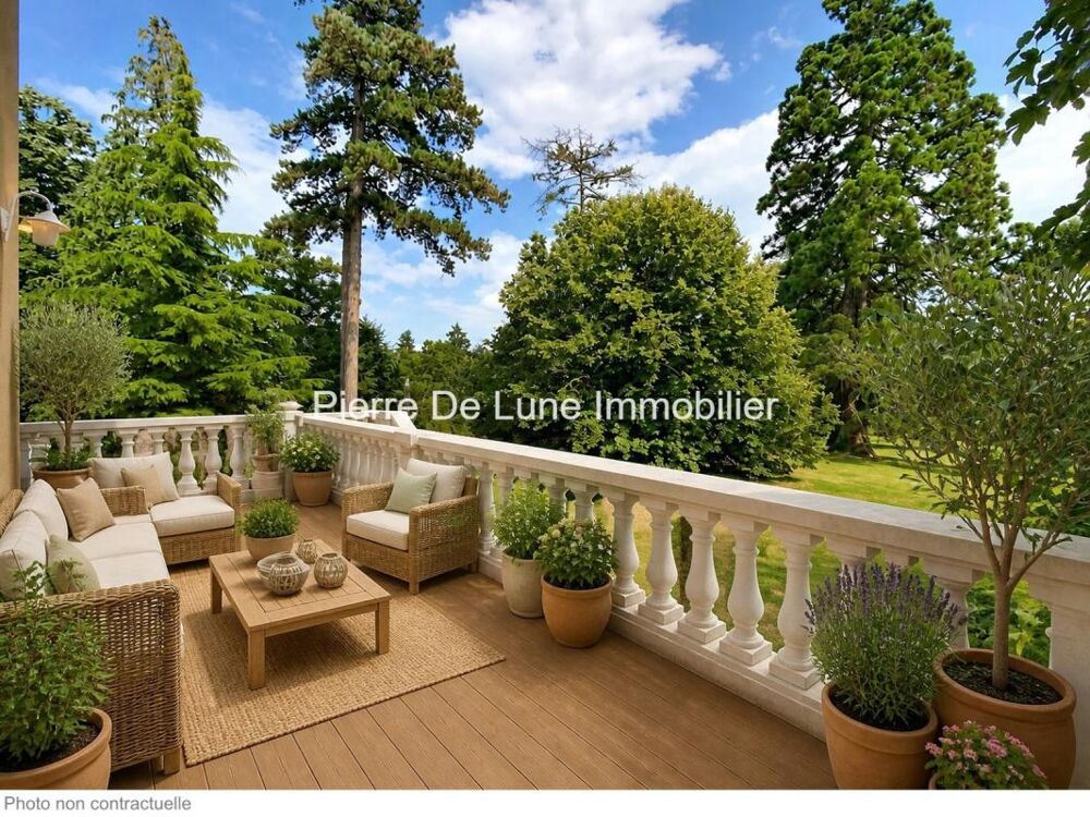 Ouest Lyon, T4 avec terrasse en rez de jardin/parc dans Manoir