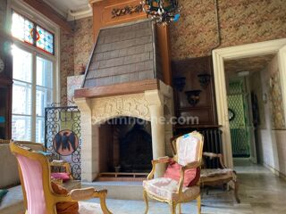  Maison  vendre 8 pices 352 m