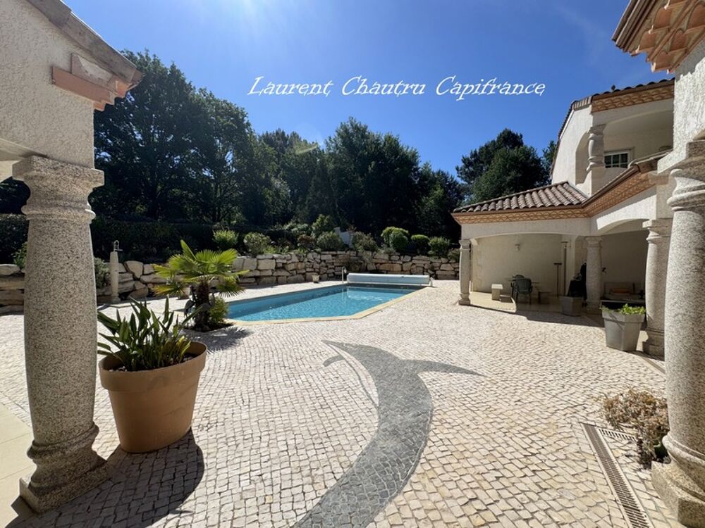 à vendre  Maison Notre-Dame-de-Sanilhac (24660)