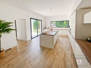  Villa à vendre 5 pièces 165 m²