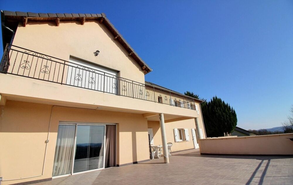 Vente Maison BRIVE - Malemort ? 2 maisons en 1 ? 290 m² ? 7 chambres ? DPE B - Terrain 2000m² Malemort