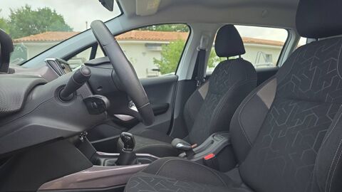 2008 1.2 PureTech 82 Active 2015 occasion 87200 Saint Junien