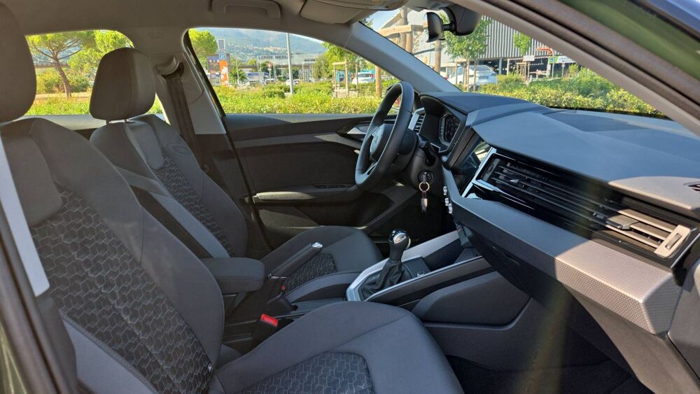 A1 2 1.0 TFSI 116 S-Tronic7 Advanced - Premi&egrave;re main Garantie c 2024 occasion 06200 Nice