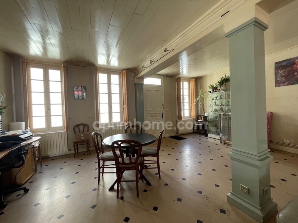  vendre  Maison Saint-Martin-de-R (17410)