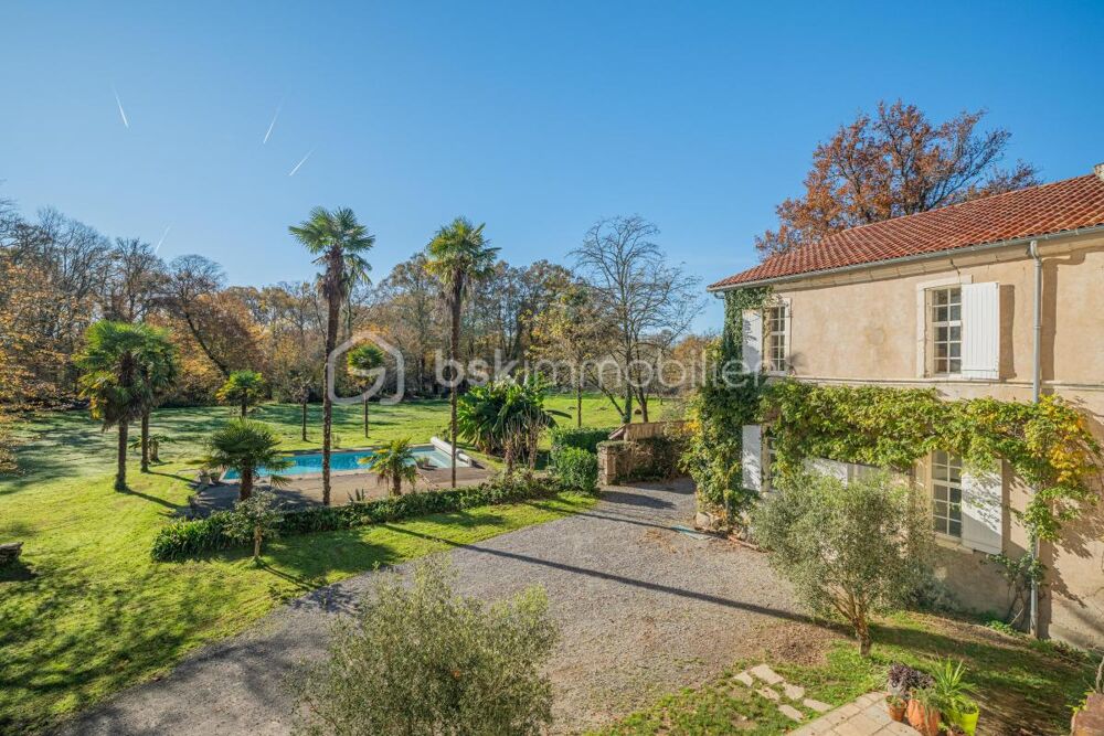  vendre  Proprit/chteau Pouillon (40350)