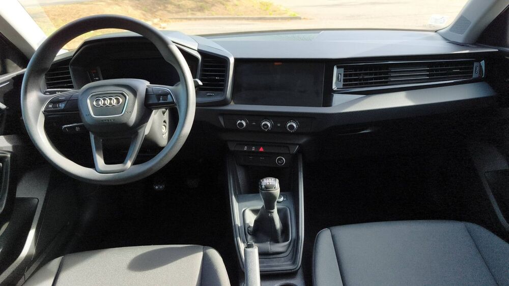 A1 II 1.0 TFSI 95 Entry - 5 places 2021 occasion 68200 Mulhouse