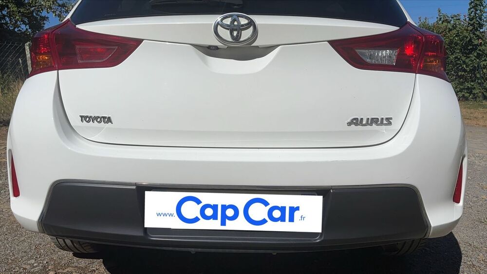 Auris 1.4 D-4D 90 Business 2015 occasion 35420 Louvigne Du Desert