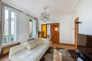  Maison à vendre 8 pièces 228 m²