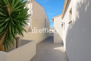  Immeuble  vendre 15 + pices 358 m