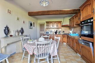 Maison  vendre 10 pices 202 m