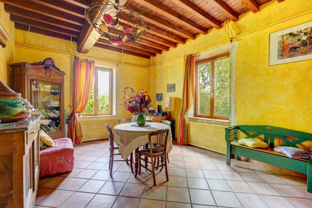Maison de 10 pièces de 210 m² à Chaponost