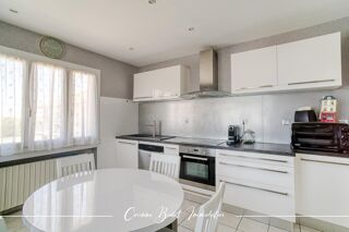  Maison à vendre 7 pièces 191 m²