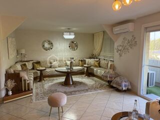 Vente Appartement AVIGNON - DU VOLUME, DE LA LUMIÈRE ET UN INTÉRIEUR QUI A DU CARACTÈRE ! Avignon