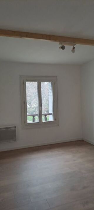  Maison à louer 3 pièces 65 m²