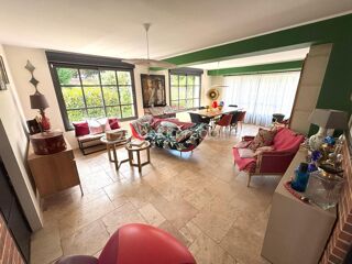  Maison � vendre 6 pi�ces 200 m�