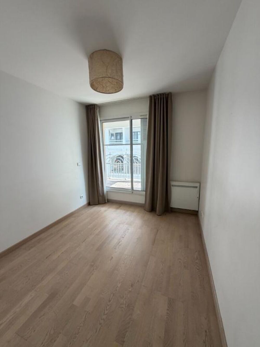 Vente Appartement ARCACHON HYPER-CENTRE APPARTEMENT LUMINEUX 108 m² 3 CHAMBRES TERRASSES Arcachon