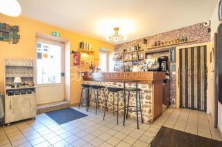  Immeuble à vendre 10 pièces 285 m²